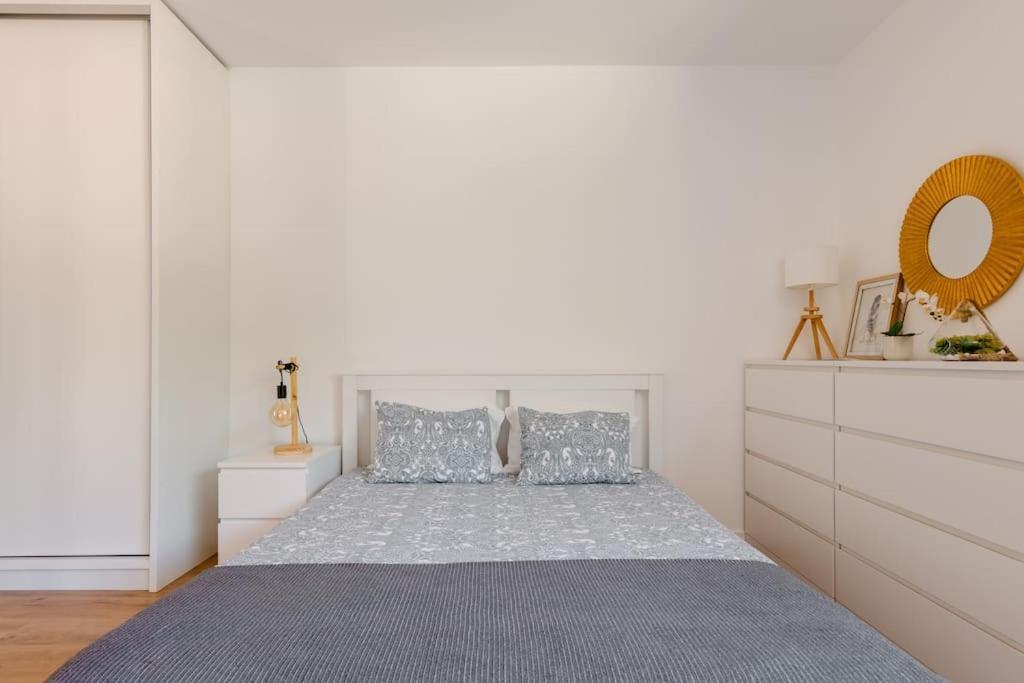 Stylish And Elegant Studio - Best View And Location In Coimbra Downton Kültér fotó